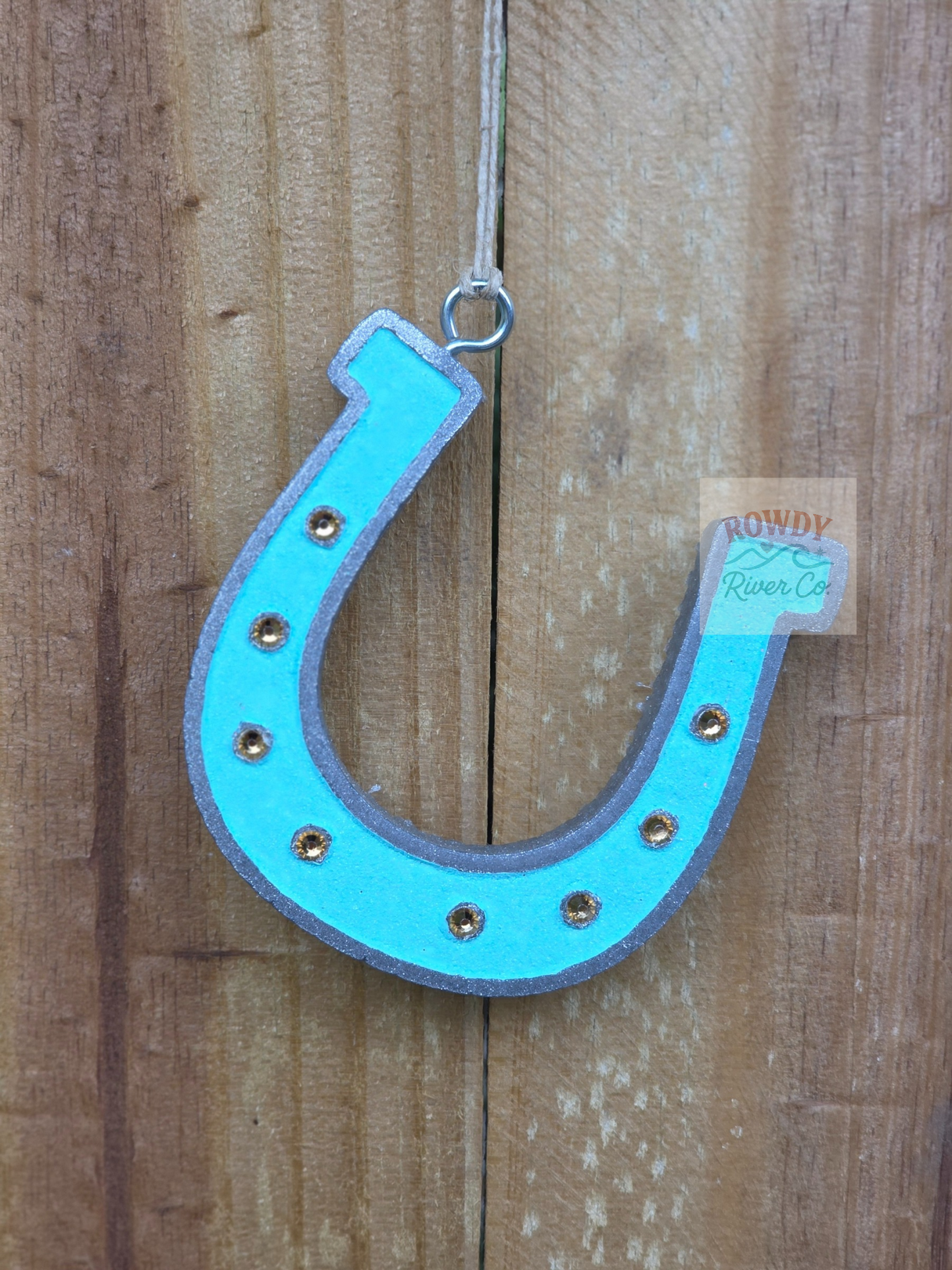 Horseshoe - Butt Naked
